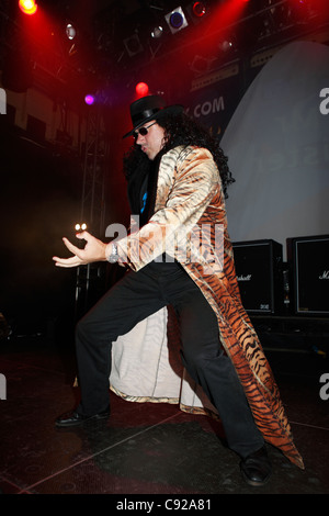 La stravagante aria annuale campionati di chitarra FINALE DEL REGNO UNITO, svoltasi in una serata estiva a O2 Academy di Islington, Londra, Inghilterra Foto Stock