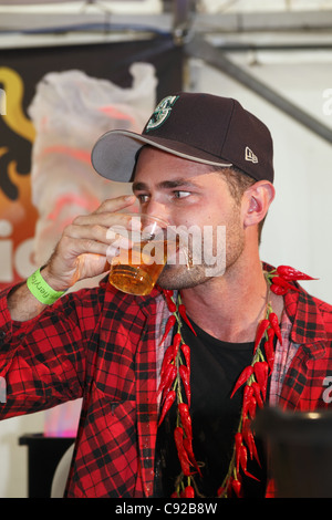 La stravagante peperoncino annuale-eating concorso organizzato in un fine settimana di settembre in Brighton, East Sussex, Inghilterra Foto Stock