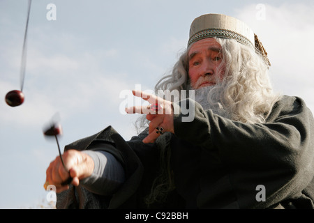 Il bizzarro mondo annuale Conker campionati, svoltasi a New Lodge campi, Polebrook, posteriore Oundle nel Northamptonshire, Inghilterra Foto Stock