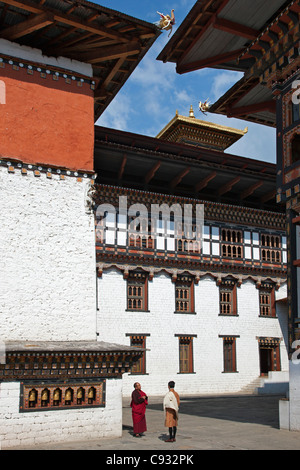Ornato edifici monastici in Trashi Chhoe Dzong Foto Stock