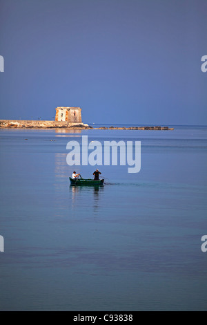 Sicilia, Italia, Europa occidentale; Trapani il porto di pesca Foto Stock