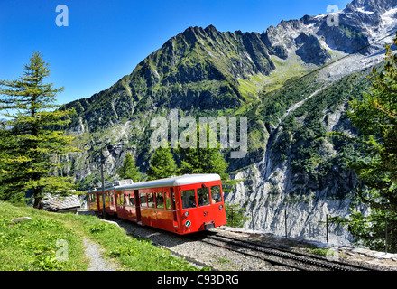 Treno storico: le train du Montenvers, Chamonix, Francia. Foto Stock