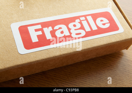 Fragile pacco per la spedizione Foto Stock