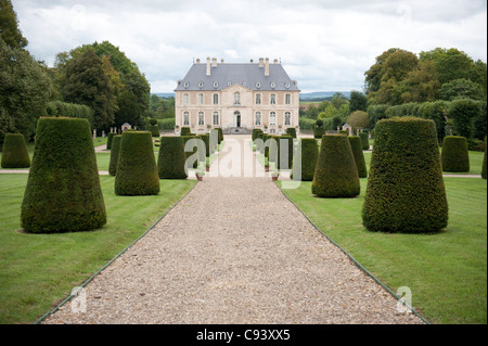 Giardino Formale e residenza nobiliare del Château de Vendeuvre in Normandia, Foto Stock