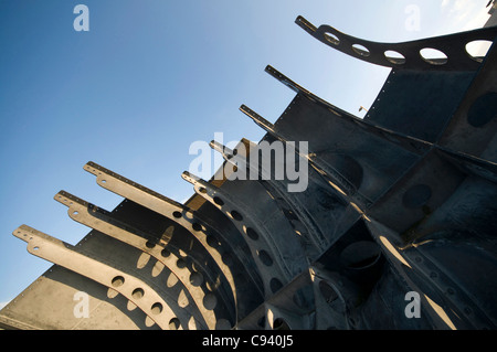 Il merchant seamen's Memorial al di fuori della camera di discussione del gruppo di Wels in Cardiff Bay. Dettaglio. Foto Stock