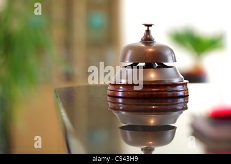 Hotel reception service bell Foto Stock