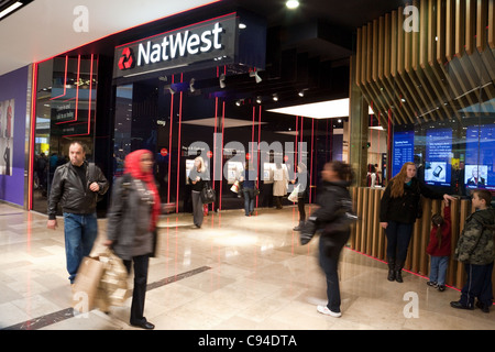 NatWest Bank, il centro commerciale Westfield branch Stratford London REGNO UNITO Foto Stock