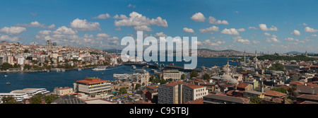 Vista panoramica del Golden Horn e sul Bosforo,Ponte Galata e Torre di istanbul, Turchia Foto Stock