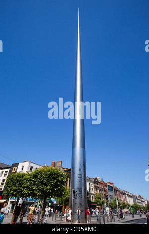 Repubblica di Irlanda, Dublino, Guglia di Dublino noto anche come un monumento di luce da parte di Ian Ritchie Architects in O'Connell Street Foto Stock