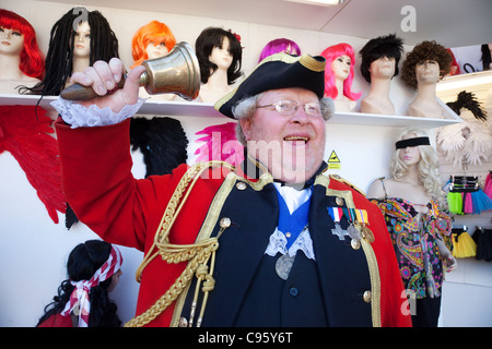 Inghilterra, Londra, Camden, Alan Myatt Town Crier Foto Stock