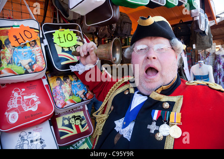 Inghilterra, Londra, Camden, Alan Myatt Town Crier Foto Stock