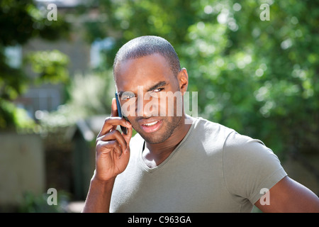 Uso del telefono cellulare. Foto Stock