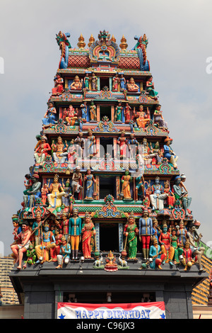 Gopuram del Tempio di Sri Mariamman, Singapore Foto Stock