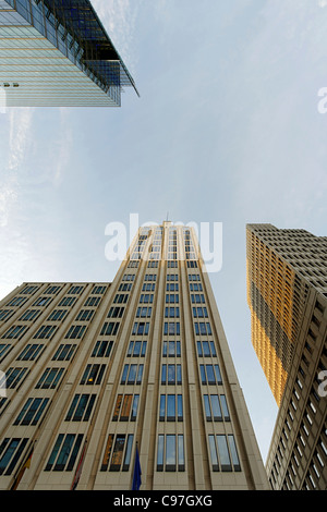 Edifici ad alta Potsdamer Platz in prima serata, Berlino, Germania, Europa Foto Stock