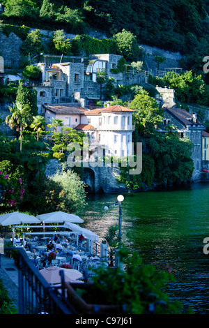 L'Hotel Cannero,popolare hotel a conduzione familiare,destinazione popolare,Ville,città,Ferry Terminus,Cannero Riviera,laghi italiani,Italia Foto Stock