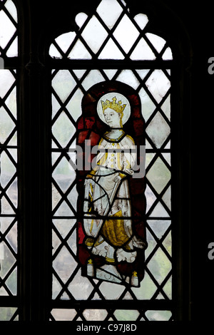 Queen Edith del Wessex, vetrate pannello, Cappella di Edoardo il confessore, medievale in vetro colorato, Cattedrale di Canterbury, nel Kent, Foto Stock