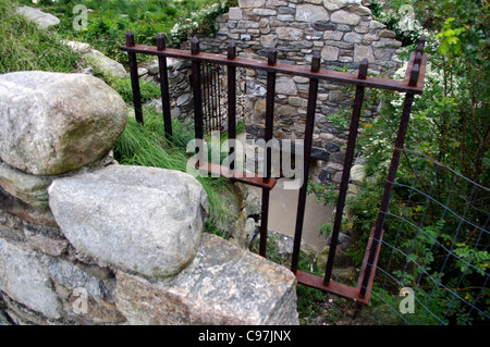 Lasca Cottage a Irish fame Memorial' alla fine di Vesey Street New York City USA creato da Brian Tolle Foto Stock