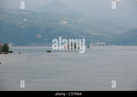 L'Hotel Cannero,popolare hotel a conduzione familiare,destinazione popolare,Ville,città,Ferry Terminus,Cannero Riviera,laghi italiani,Italia Foto Stock