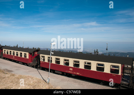 Brocken Railway sul vertice di Brocken, Harz a scartamento ridotto delle ferrovie, Sassonia-Anhalt, Germania, Europa Foto Stock