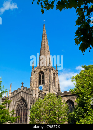 La Chiesa Cattedrale di San Pietro e di San Paolo nel centro della città di Sheffield South Yorkshire England Regno Unito Foto Stock