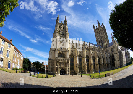 Southwest aspetto della Cattedrale di Canterbury, Canterbury, nel Kent, Inghilterra, UK, Regno Unito, GB Gran Bretagna, Isole britanniche, Foto Stock