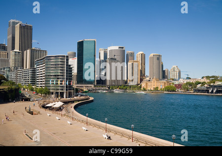 Vista di Circular Quay di Sydney Opera House passi. Sydney, Nuovo Galles del Sud, Australia Foto Stock