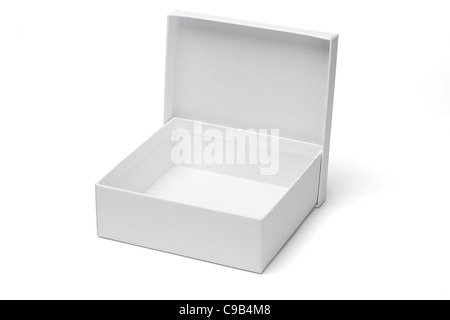 Aprire vuoto scatola regalo bianca con coperchio su sfondo isolato