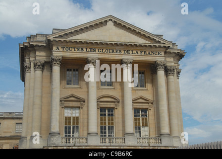 Museo di Louis-Philippe nella cour Royale di Château de Versailles, dedicato a tutte le glorie della Francia Foto Stock