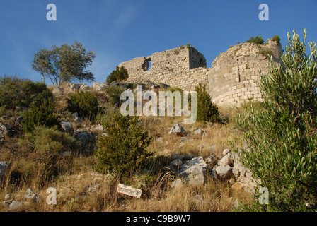 Château d'Aguilar, castello di eagle, roccaforte dei Catari setta, in Corbières montagne vicino Tuchan, Aude Linguadoca Foto Stock