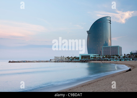 Hotel W anche conosciuto come Hotel Vela, Barcellona, Spagna Foto Stock