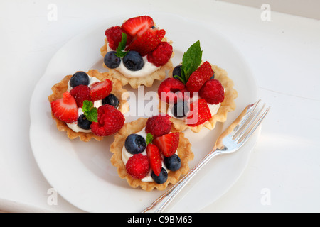 Fresche crostate di frutta Foto Stock