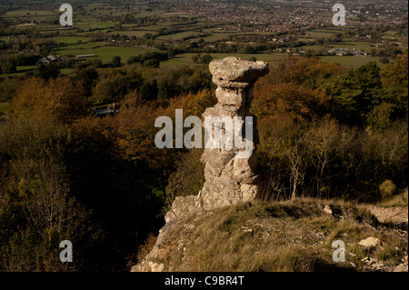 Vista del diavolo sul camino Leckhampton Hill, Gloucestershire, Regno Unito Foto Stock