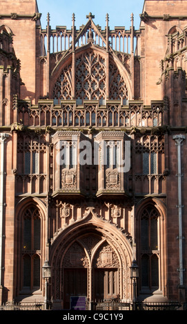 John Rylands Library. Basil Champneys, 1900. Deansgate, Manchester, Inghilterra, Regno Unito. Foto Stock
