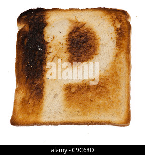 Toast alfabeto lettere P per colazione imparare a scandire con il toast! Lettere maiuscole lettera maiuscola Foto Stock