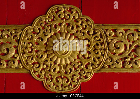 India, Asia del Sud, il Sikkim, arte trovati nei dettagli architettonici e interni del monastero buddista. Foto Stock