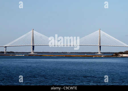 Arthur Ravenel Jr Bridge, noto anche come nuovo Cooper River Bridge a Charleston, Carolina del Sud Foto Stock