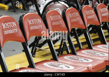 Dic. 10, 2011 - Boston, Massachusetts, STATI UNITI - Scene di Harvard 76-52 della vittoria su Boston University su dicembre 10, 2011 a Agganis Arena di Boston, Massachusets. (Credito Immagine: © Bob Mayberger/eclipse/ZUMAPRESS.com) Foto Stock