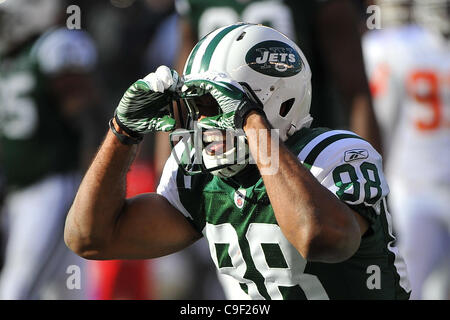 Dic. 11, 2011 - East Rutherford, New Jersey, Stati Uniti - New York getti wide receiver Patrick Turner (880n National Football League azione a Met Life Stadium di East Rutherford in New Jersey Kansas City sentieri New York 28 a 3 (credito Immagine: © Brooks von Arx/Southcreek/ZUMAPRESS.com) Foto Stock