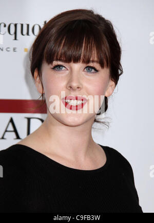 Dic. 13, 2011 - New York New York, Stati Uniti - Attrice ALEXANDRA ROACH assiste il New York premiere di " La Signora di Ferro" tenutasi presso il Teatro Ziegfeld. (Credito Immagine: © Nancy Kaszerman/ZUMAPRESS.com) Foto Stock