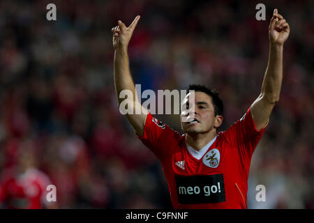 Il Portogallo Liga Zon Sagres xiii round - SL Benfica (SLB) x Rio Ave FC (RAFC) Javier Saviola SL Benfica avanti celebra il suo obiettivo (terzo per il Benfica) Foto Stock