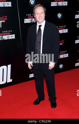 Brad Bird presso gli arrivi PER LA MISSIONE: IMPOSSIBILE - Protocollo fantasma Premiere, il Teatro Ziegfeld, New York, NY Dicembre 19, 2011. Foto di: Andres Otero/Everett Collection Foto Stock