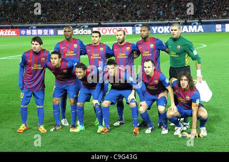 Barcellona gruppo team line-up, dicembre 15, 2011 - Calcio : Barcellona team foto di gruppo (riga superiore - L a R) Eric ABIDAL, Pedro Rodriguez, Javier Mascherano, Seydou Keita, Victor Valdes, (riga inferiore - L a R) Lionel Messi, Thiago Alcantara, Adriano, David Villa, Andres Iniesta e di Carles PUYOL Foto Stock