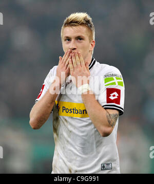 Nazionale tedesco di calcio, round di 16, Borussia Mönchengladbach (Moenchengladbach, Gladbach) vs Schalke 04 (S04) 3:1 --- Marco Reus (Gladbach) celebra il suo obiettivo Foto Stock