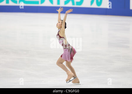 Kanako Murakami, dicembre 24, 2011 - Pattinaggio di Figura : tutto il Giappone la figura pattinare Championship 2011, Donne Single breve programma a cupola Namihaya, Osaka, Giappone. (Foto di Akihiro Sugimoto/AFLO SPORT) [1080] Foto Stock