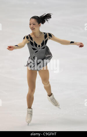 Akiko Suzuki, dicembre 24, 2011 - Pattinaggio di Figura : tutto il Giappone la figura pattinare Championship 2011, Donne Single breve programma a cupola Namihaya, Osaka, Giappone. (Foto di Akihiro Sugimoto/AFLO SPORT) [1080] Foto Stock