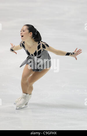 Akiko Suzuki, dicembre 24, 2011 - Pattinaggio di Figura : tutto il Giappone la figura pattinare Championship 2011, Donne Single breve programma a cupola Namihaya, Osaka, Giappone. (Foto di Akihiro Sugimoto/AFLO SPORT) [1080] Foto Stock