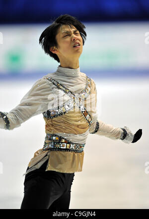 Yuzuru Hanyu, dicembre 24, 2011 - Pattinaggio di Figura : Yuzuru Hanhu compete uomini pattinaggio gratuito durante tutto il Giappone Pattinaggio di Figura campionati a cupola Namihaya di Osaka in Giappone. (Foto di AFLO) <br> <br> Foto Stock