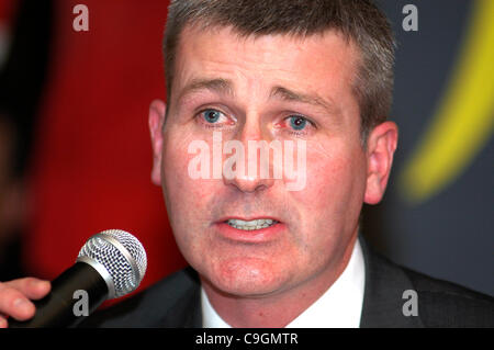 Stephen Kenny, manager dell'Irlandese Airtricity Premier League club Dundalk. In precedenza gestiti Kenny Shamrock Rovers, Derry City, Dunfermline, bohemienne e Longford Town. Foto Stock