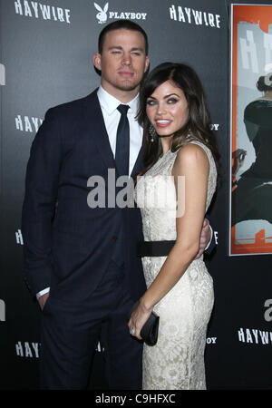 CHANNING TATUM e JENNA DEWAN-TATUM HAYWIRE. PREMIERE A LOS ANGELES CALIFORNIA USA 05 Gennaio 2012 Foto Stock