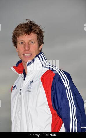 ExCel, LONDON, Regno Unito, Lunedì 09/01/2012. Stuart Bithell. 470 class sailing team per GB a le Olimpiadi del 2012. Annuncio TeamGB della vela atleti. Foto Stock